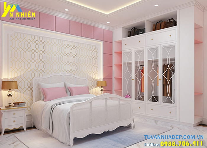 Phòng ngủ của bé trong căn biệt thự tân cổ điển được trang trí cách điệu