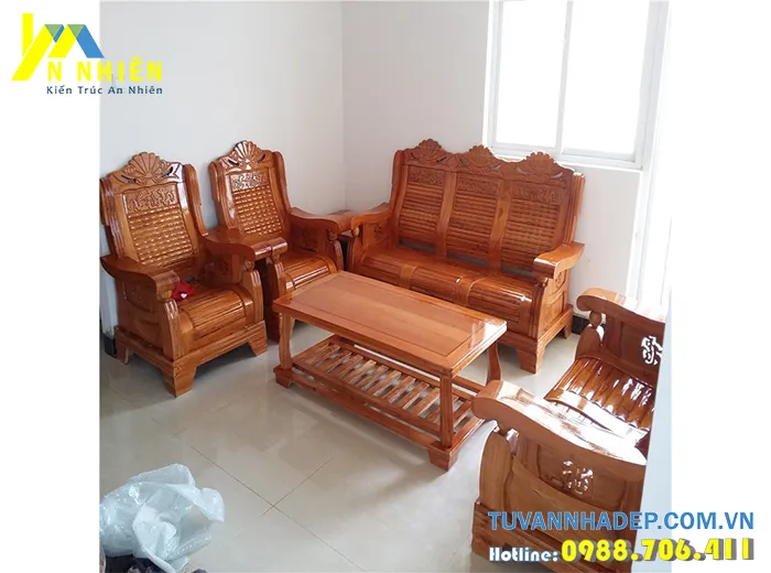 hình ảnh bàn ghế đẹp từ gỗ tần bì