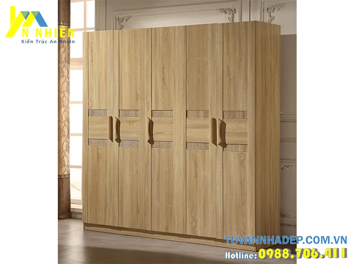 đóng tủ áo từ gỗ tần bì