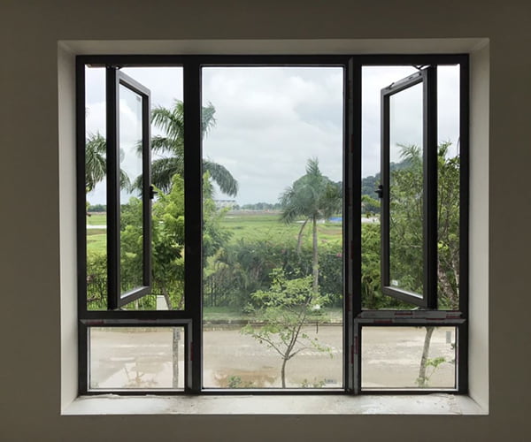 cửa sổ xingfa mở quay