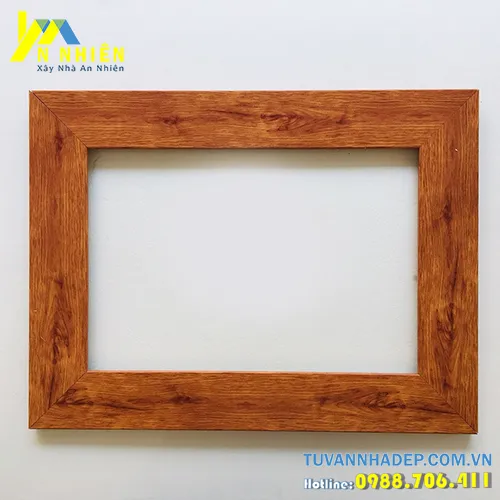 khung tranh treo tường chất liệu gỗ