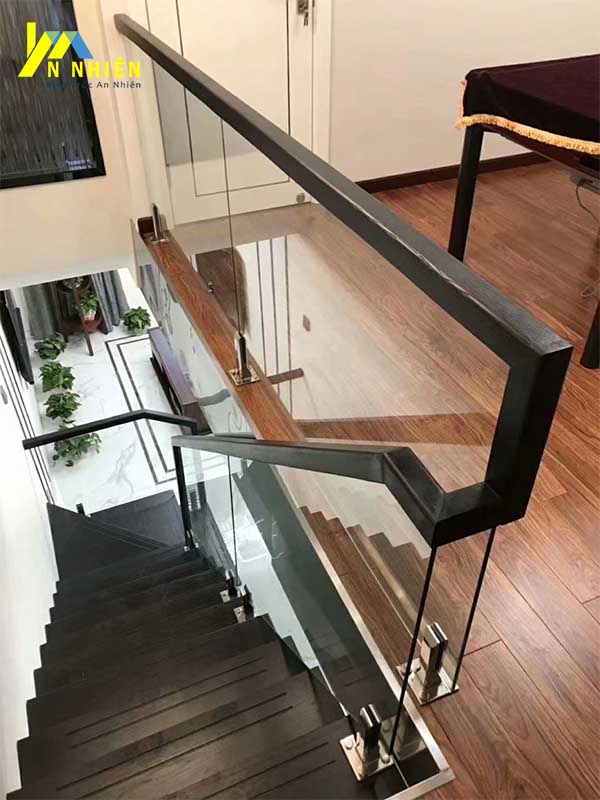 ấn tượng với mẫu cầu thang tay vịn gỗ