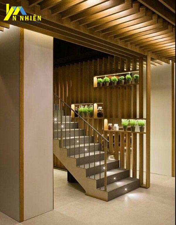 Thiết kế các thanh lam hình ngang tạo hiệu ứng đặc biệt cho lối đi