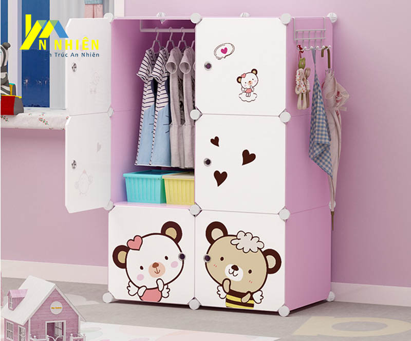 tủ cho bé gái với nhiều hình trang trí dễ thương