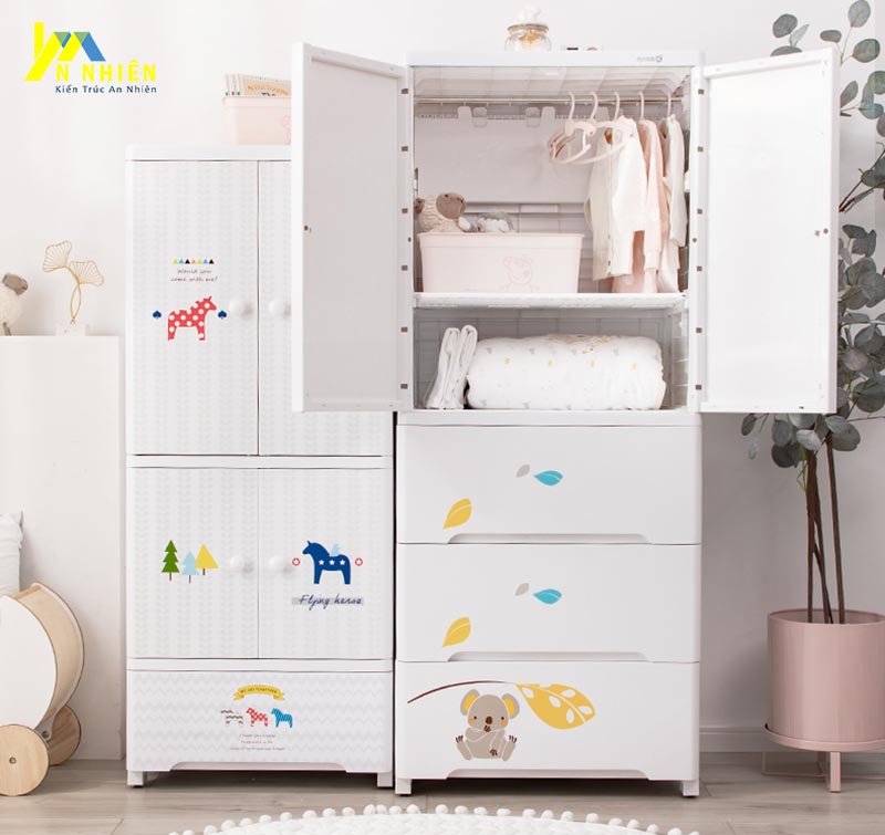 tủ với nhiều ngăn tiện dụng